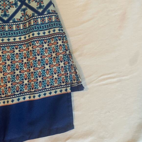 The Limited blue sleeveless blouse size XS. Workwear. Shell - Picture 6 of 6